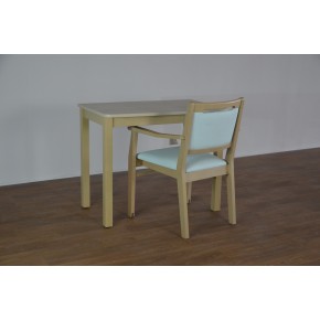 Table de chambre DIANE 90x50 pieds bois