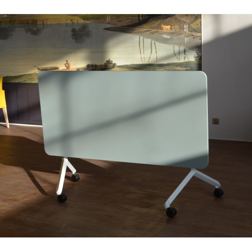 Table ACCES PLUS PREMIUM152x80 pliante sur roues