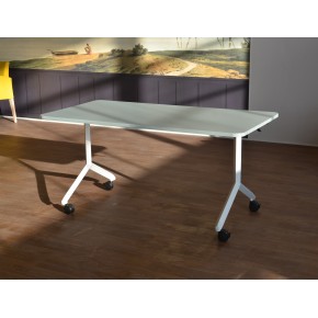 Table ACCES PLUS PREMIUM152x80 pliante sur roues